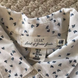 H&M’s Cotton short sleeve shirt